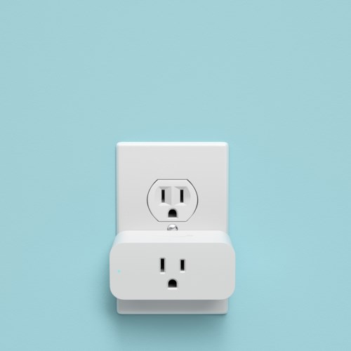 Amazon-Smart-Plug-2021-REND-NA-WHT-SPECIAL-01-RGB.jpg