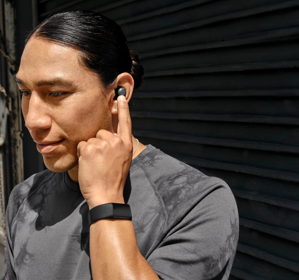 Google fitbit 慣れれ Charge6 新品未開封 silverアルミニウム